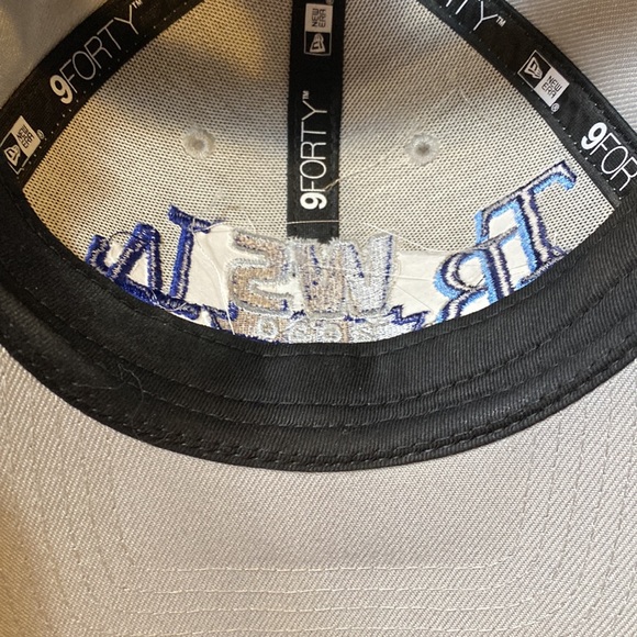 2020 MLB World Series New Era Hat Like New - Picture 7 of 8